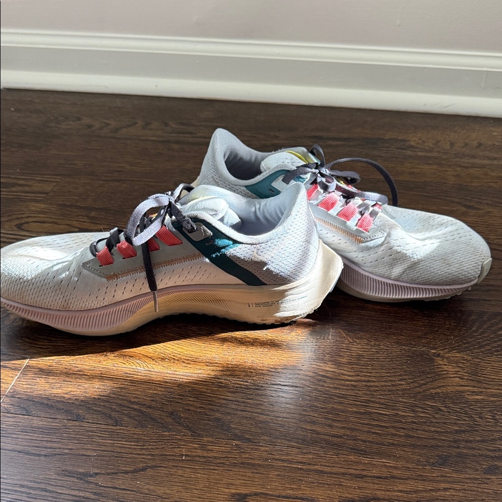 Nike White and Teal Athletic Shoes